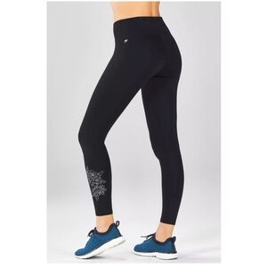FABLETICS Black Leggings Reflective Floral Ankle Print Size Small (Estimated)